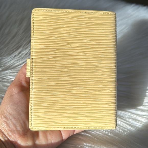 Louis Vuitton PM Agenda Epi Yellow - Picture 3 of 17